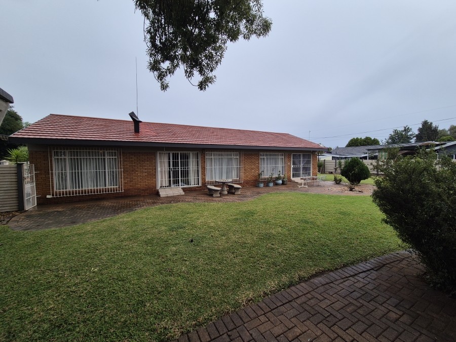 3 Bedroom Property for Sale in Stilfontein Ext 4 North West